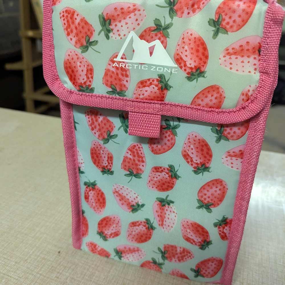 Arctic Zone Kids Strawberry Print Bag - Pink and Green